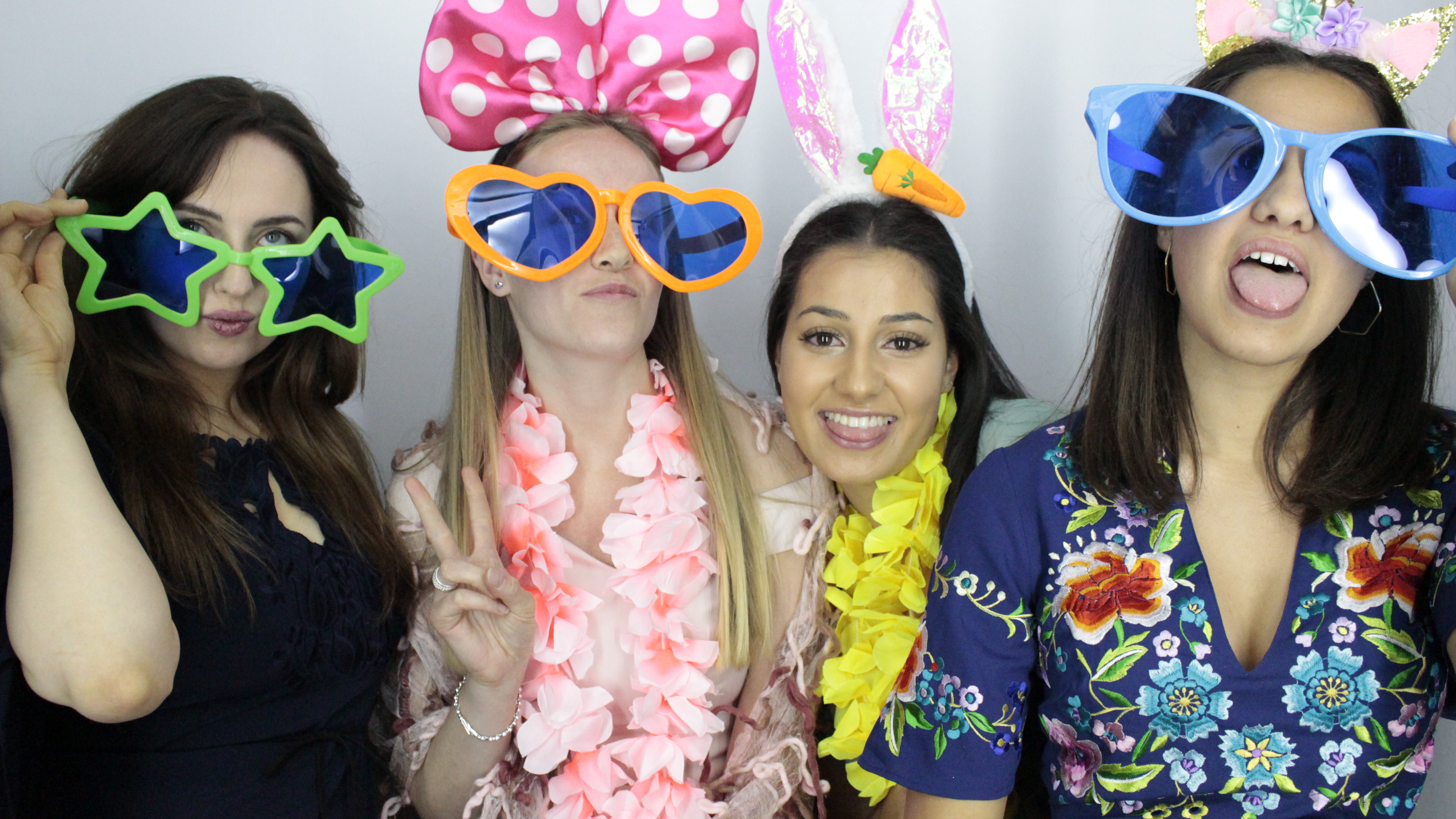 Jade and Duncan's Wedding | View more photos from the event at gallery.myphotoboothexperience.co.uk/u/MyPhotoBoothExperienceLtd/Jade-and-Duncans-Wedding